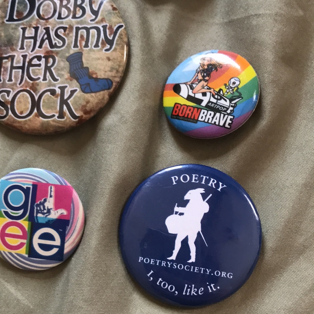 fandom pin bundle - Picture 4 of 5